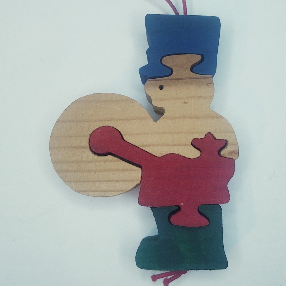 Vtg Dept 56 Wood Jigsaw Puzzle Soldier Ornament